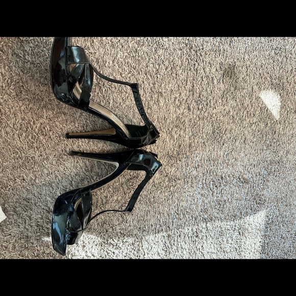 Steve Madden black stilettos - Picture 3 of 6